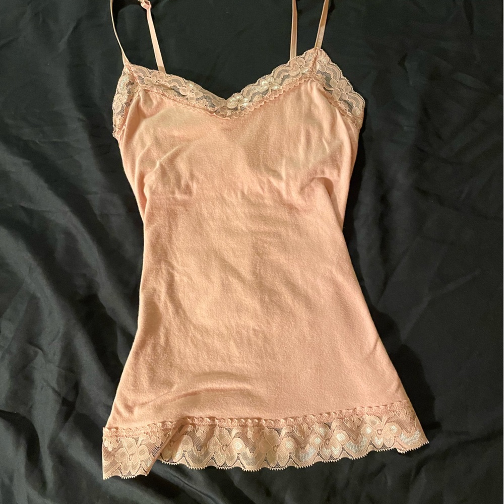 baby pink lace tank top XS